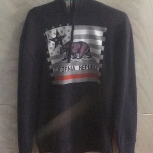 California republic sweater